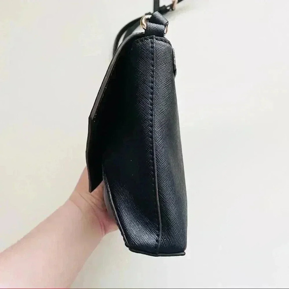 Kate Spade Cedar Street Monday Envelope Crossbody - Picture 4 of 8